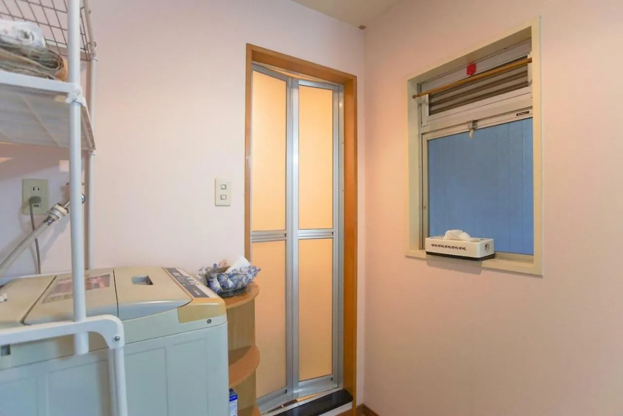 Gu Freedom Home Osaka Apartment