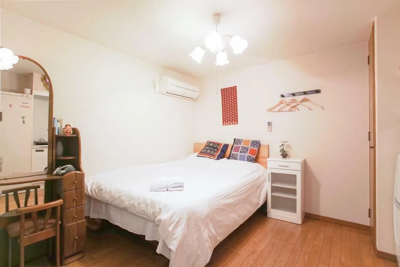 Gu Freedom Home Osaka 0*,  Japan